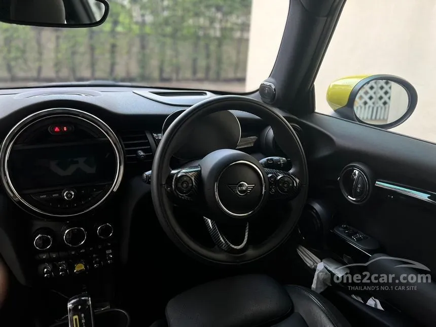 2020 Mini Cooper 0 F56 SE Hatchback AT for sale on One2car
