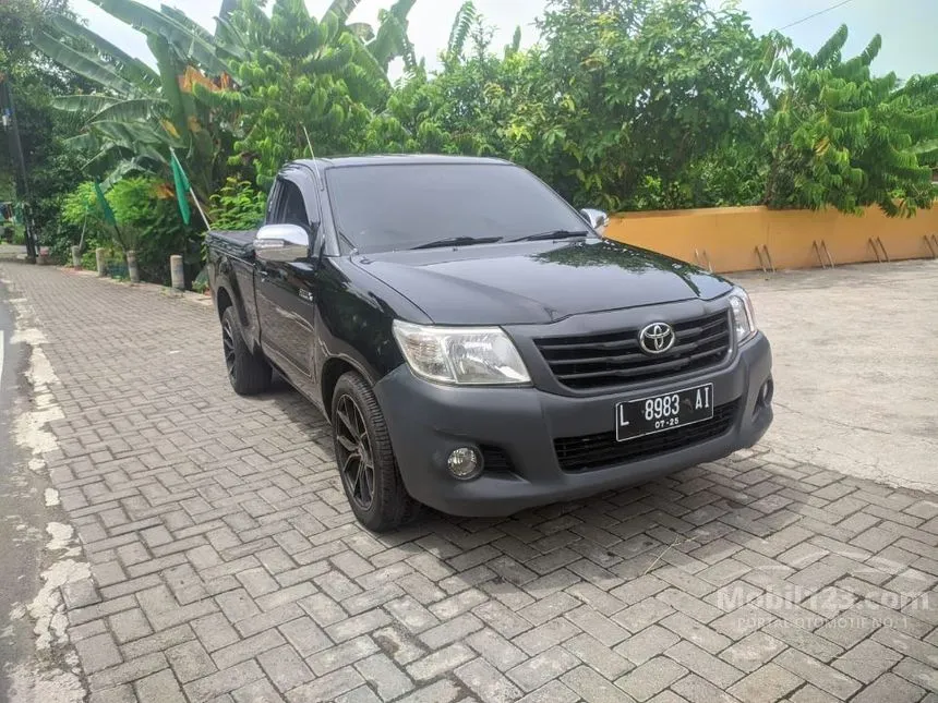 Jual Mobil Toyota Hilux 2015 Single Cab 2.5 di Jawa Timur Manual Pick