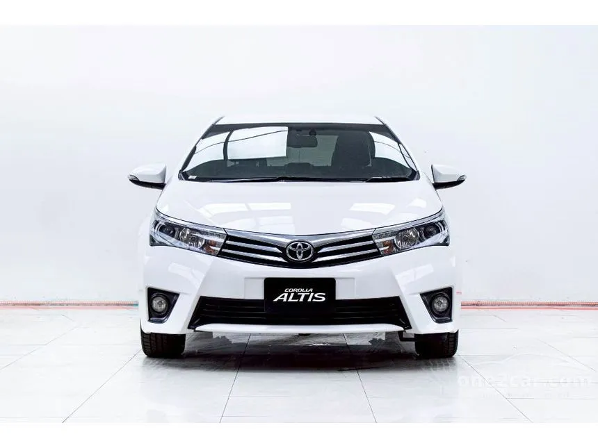 2016 Toyota Corolla Altis V Navi Sedan