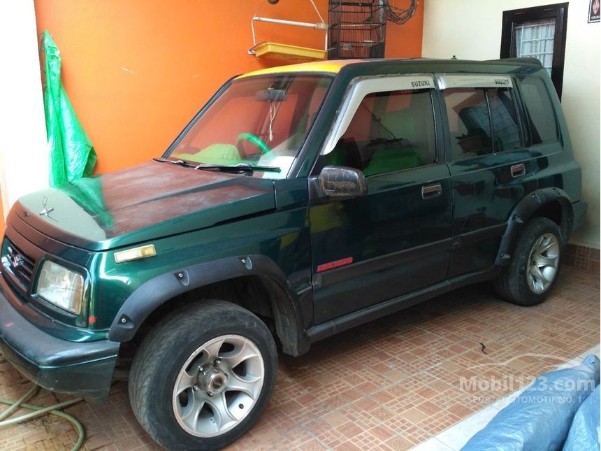 Jual Mobil  Suzuki  Escudo  1995  JLX 1 6 di Sulawesi Selatan 