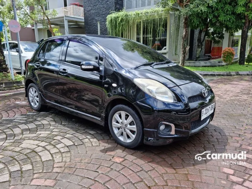 2012 Toyota Yaris E Hatchback