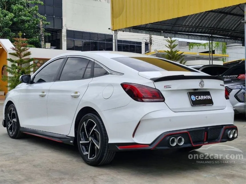 2024 MG MG5 X Sedan
