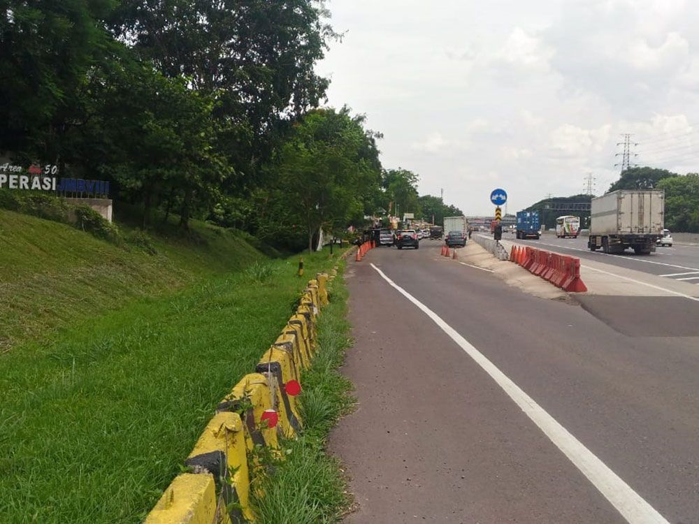 Ruas Tol Jakarta - Cikampek Diperluas, Rest Area KM 50 Ditutup