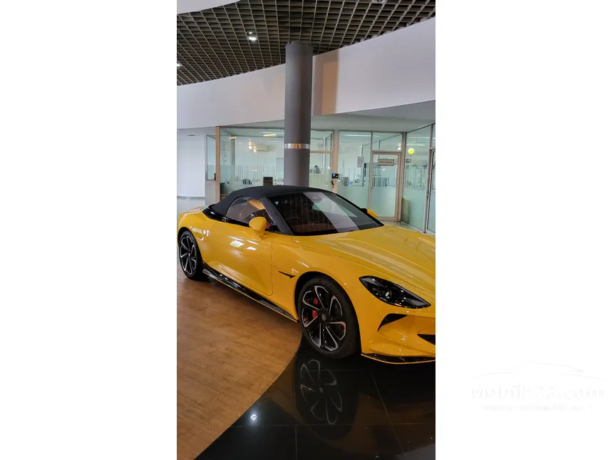 Jual Mobil MG Cyberster 2024 di DKI Jakarta Automatic Convertible Kuning Rp 1.688.000.000