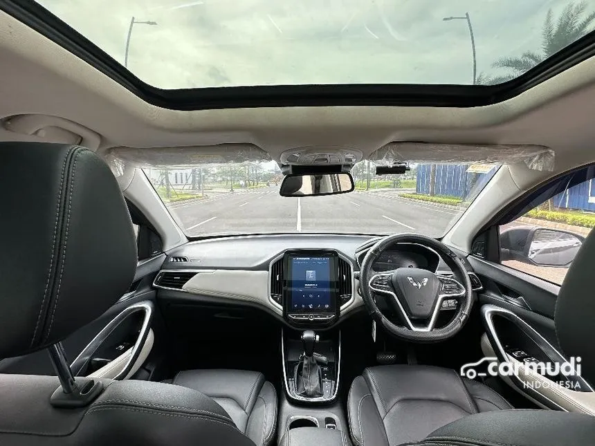 2021 Wuling Almaz RS Pro SUV