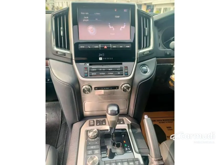 2016 Toyota Land Cruiser 200 VX-R SUV