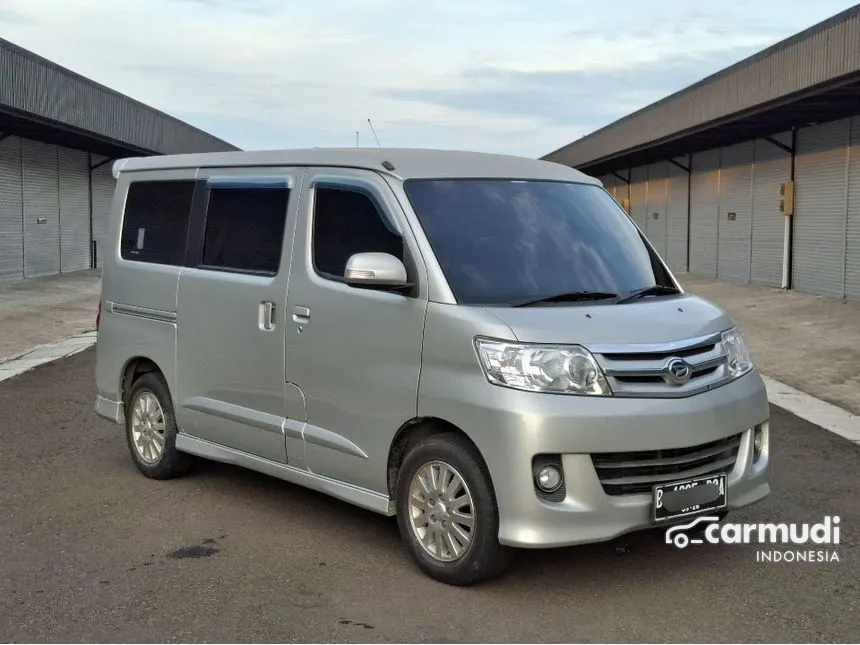 Jual Mobil Daihatsu Luxio 2011 X 1.5 di DKI Jakarta Automatic Van Silver Rp 118.000.000