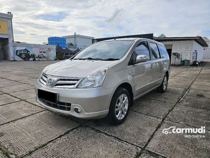 2011 Nissan Grand Livina Ultimate MPV