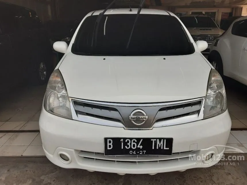 Jual Mobil Nissan Grand Livina 2012 XV 1.5 di Banten Automatic MPV Putih Rp 90.000.000