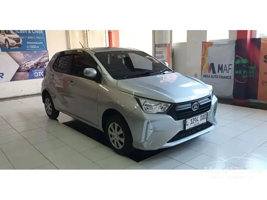 Jual Mobil Daihatsu Ayla 2023 M 1.0 di Jawa Timur Manual Hatchback Silver Rp 110.000.000