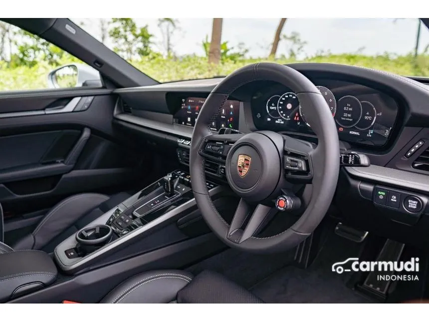 2025 Porsche 911 Carrera Coupe