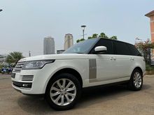 RANGE ROVER VOGUE 3.0 BENSIN 2014 WHITE ON SADDLE BROWN TDP600JT