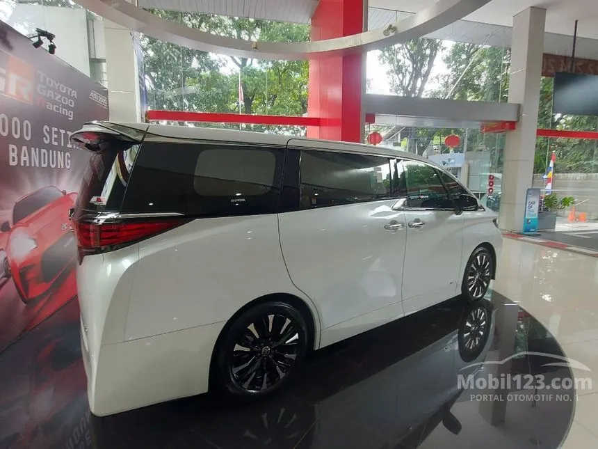 2024 Toyota Alphard HEV (Premium Color) MPV