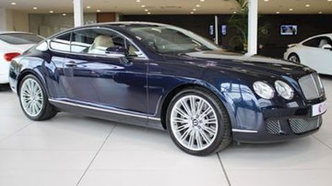 Ronaldo Lelang Bentley Koleksinya