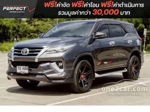 2017 Toyota FORTUNER 2.4 V SUV