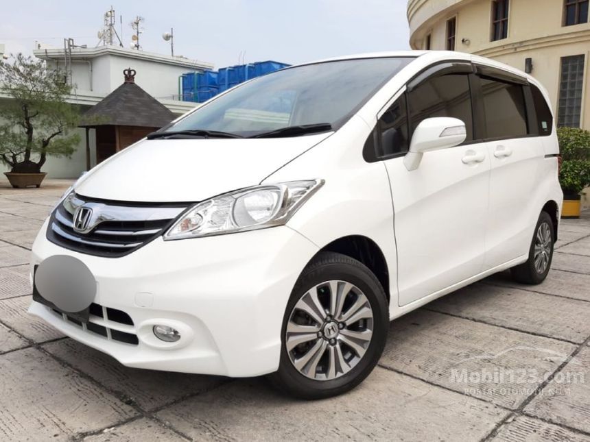 Honda freed 2015