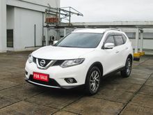 Nissan Xtrail 2.5 CVT Facelift at Putih 2015 Tangan Pertama Perorangan Siap Pakai Terawat Record TDP MURAH 41 JUTA SIAP NEGO