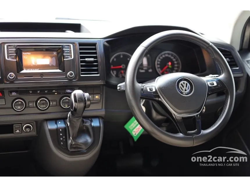 2018 Volkswagen CARAVELLE TDi Comfortline Van
