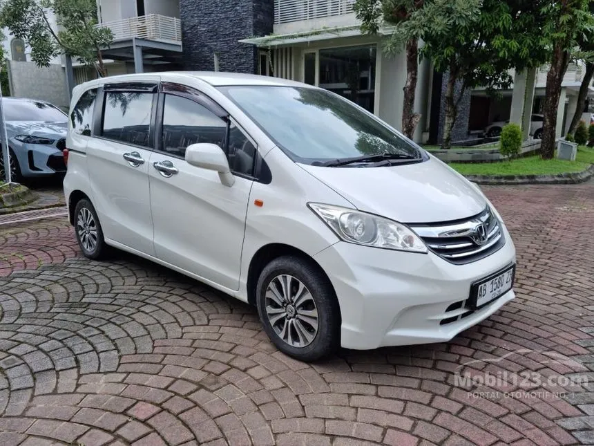 Jual Mobil Honda Freed 2012 S 1.5 di Yogyakarta Automatic MPV Putih Rp 129.000.000