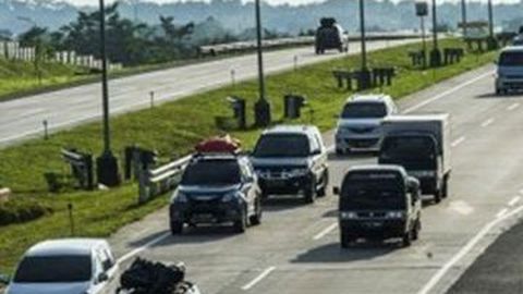 Ganjil-Genap Berlaku di Berbagai Ruas Jalan Tol Saat Natal & Tahun Baru