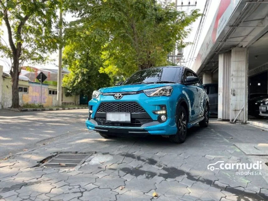 Jual Mobil Toyota Raize 2022 GR Sport 1.0 di Jawa Timur Automatic Wagon Biru Rp 225.000.000