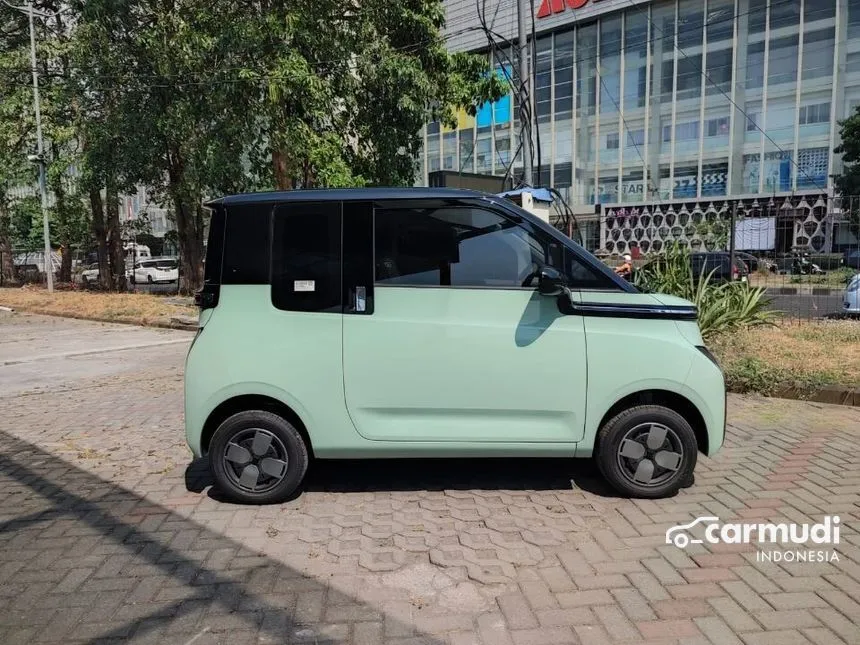 2023 Wuling EV Air ev Standard Range Hatchback