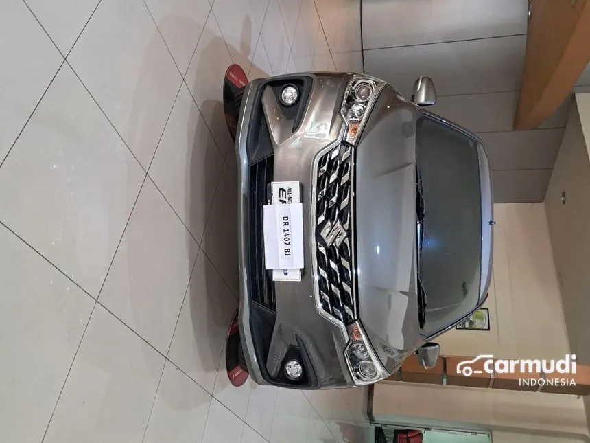 Jual Mobil Suzuki Ertiga 2024 GX Hybrid 1.5 di Jawa Timur Automatic MPV Abu