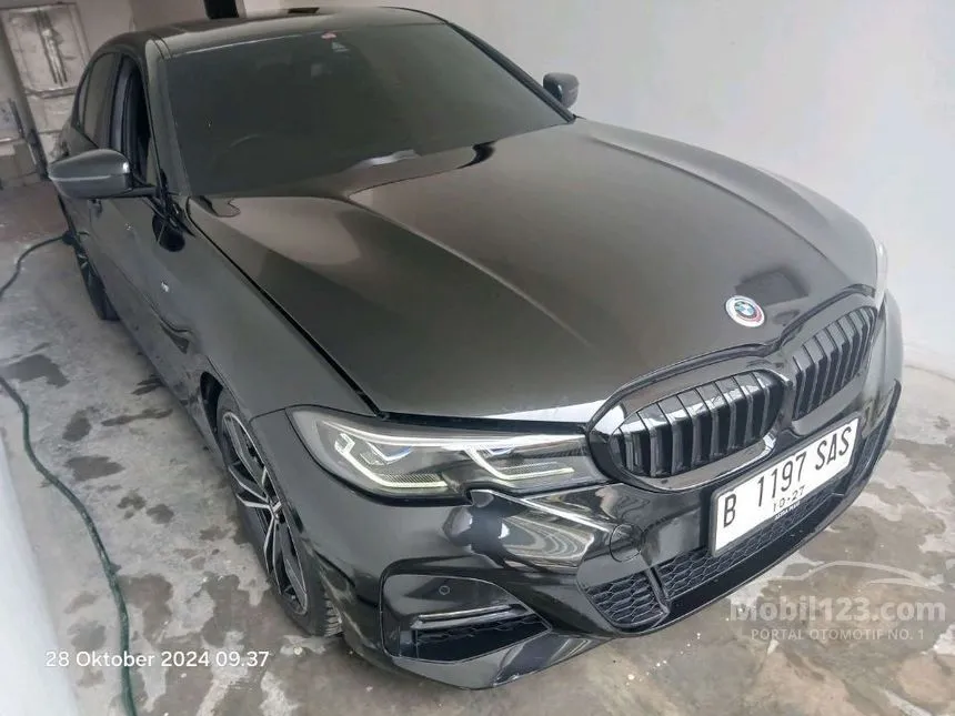 Jual Mobil BMW 330i 2022 M Sport 2.0 di DKI Jakarta Automatic Sedan Hitam Rp 788.000.000