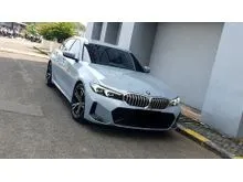 2023 BMW 320i 2.0 M Sport Sedan LCi G20 Abu 2023 2024 [ WARRANTY BMW ACTIVE ]