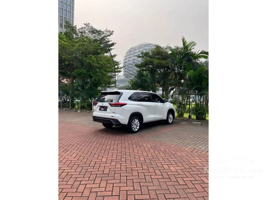 2025 Toyota Kijang Innova Zenix V (Premium Color) MPV