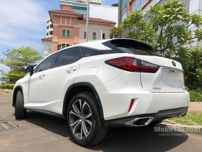 Lexus rx al20