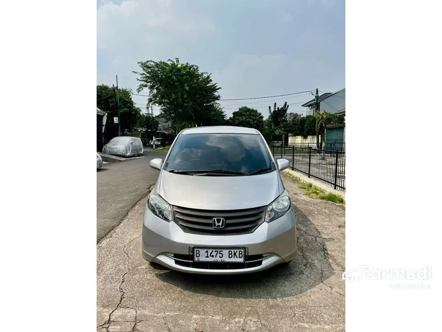 2010 Honda Freed MPV