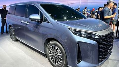 BYD Punya Dua ‘Alphard Killer’! Setelah Denza D9, Kini Hadir Xia