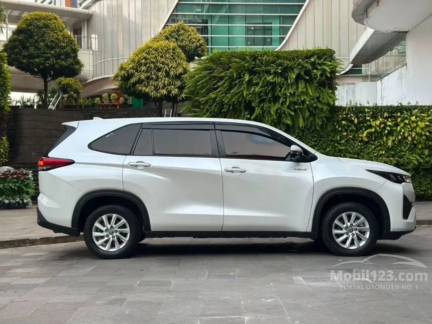 2023 Toyota Kijang Innova Zenix G HV (Premium Color) MPV