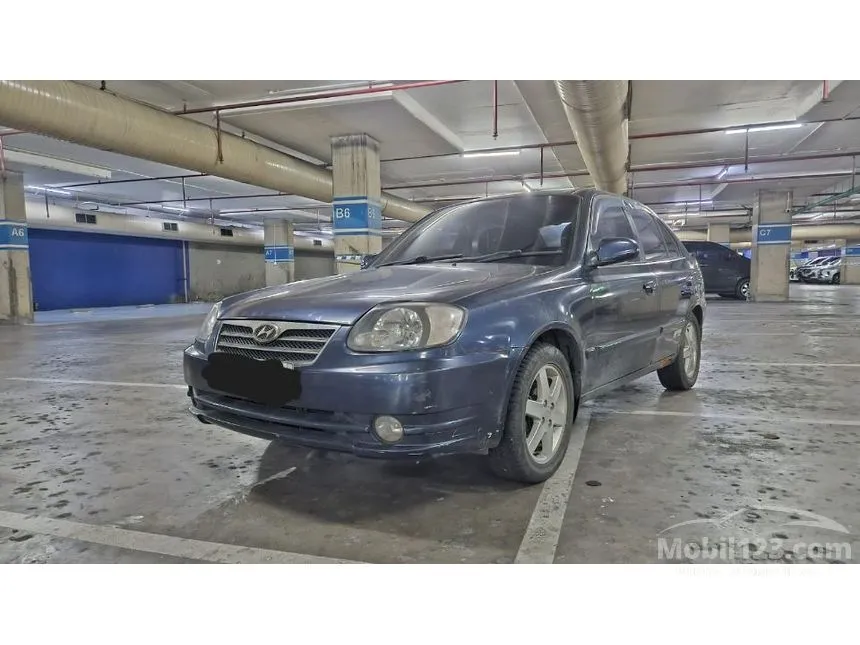 2010 Hyundai Avega G Sedan