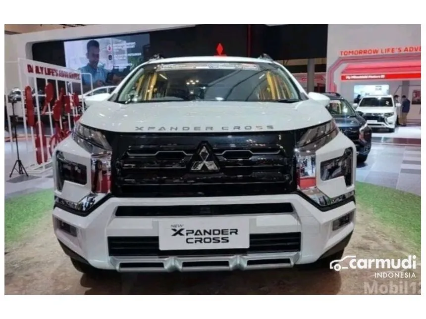 Jual Mobil Mitsubishi Xpander 2024 CROSS 1.5 di DKI Jakarta Automatic Wagon Lainnya Rp 335.000.000