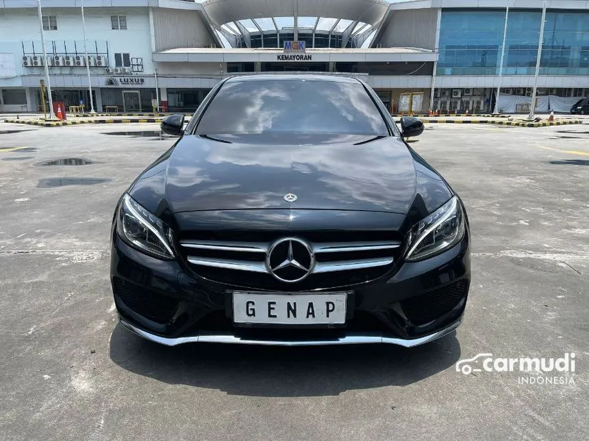 2018 Mercedes-Benz C200 AMG Line Sedan