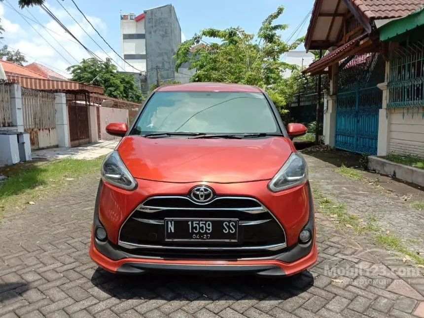 Jual Mobil Toyota Sienta 2016 Q 1.5 di Jawa Timur Automatic MPV Orange Rp 175.000.000