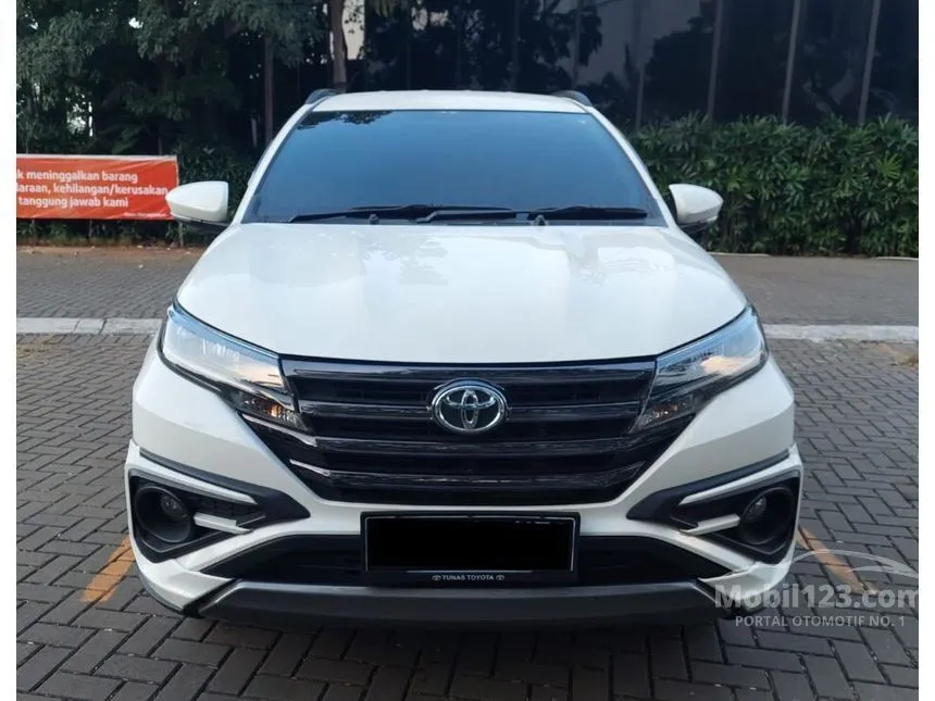 Jual Mobil Toyota Rush 2022 S GR Sport 1.5 di DKI Jakarta Automatic SUV Putih Rp 223.500.000