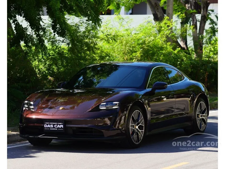 2020 Porsche Taycan 4S Sedan