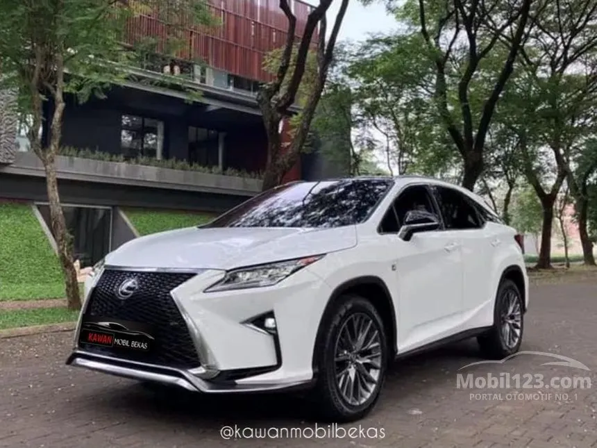 Jual Mobil Lexus RX 200t 2017 F Sport 2.0 di DKI Jakarta Automatic SUV Putih Rp 685.000.000