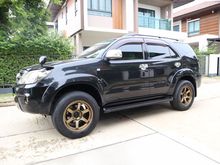 2005 Toyota Fortuner 2.7 (ปี 04-08) V SUV AT