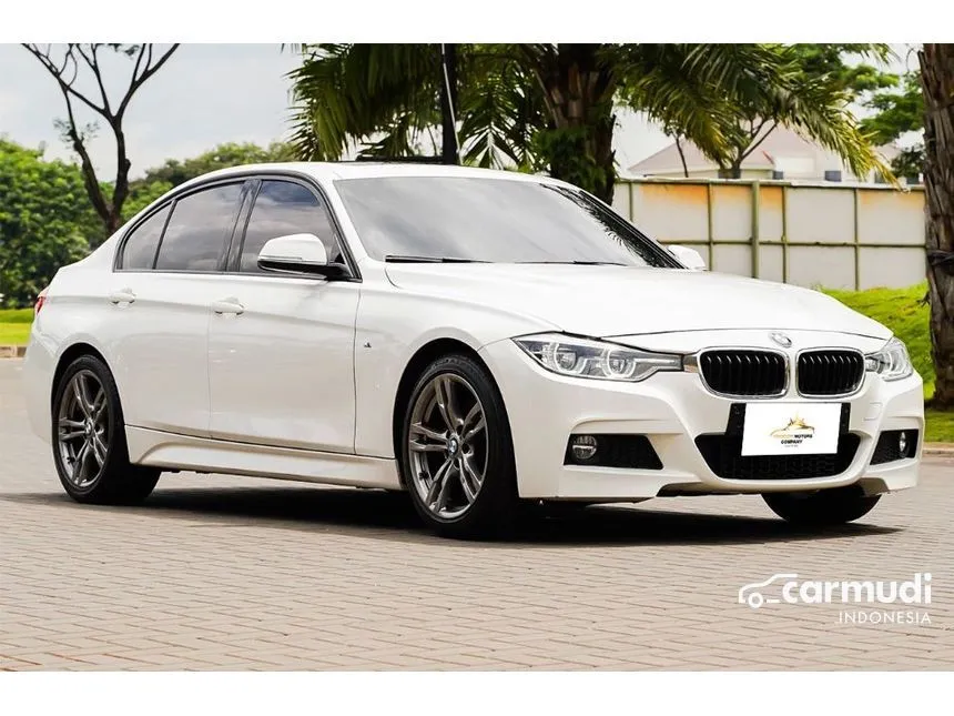 2018 BMW 330i M Sport Sedan