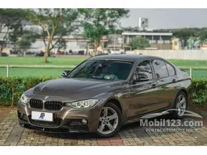 2013 BMW 320d 2.0 Modern Line Sedan