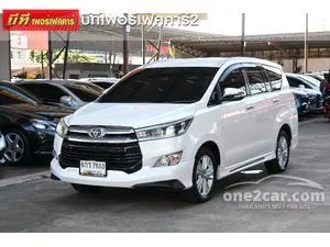 2017 Toyota INNOVA 2.8 Crysta V Wagon