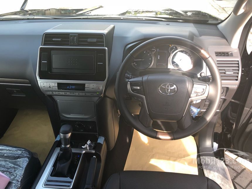 2015 Toyota Land Cruiser Prado TX L SUV