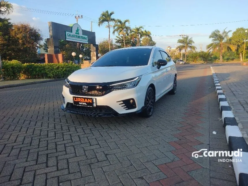 Jual Mobil Honda City 2023 RS 1.5 di Jawa Timur Automatic Hatchback Putih Rp 290.000.000