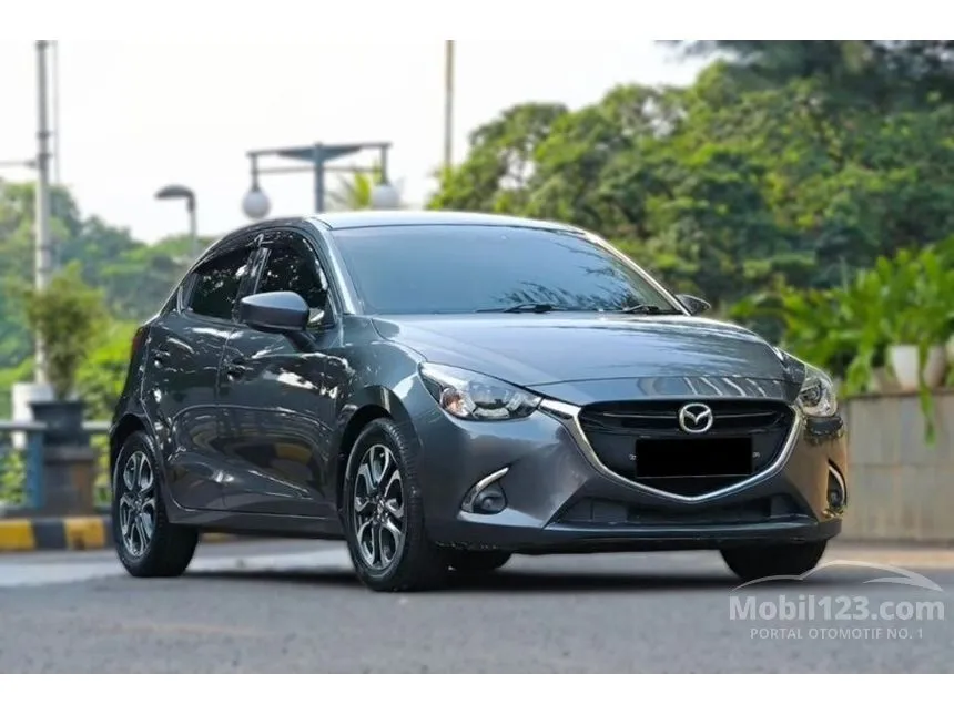 Jual Mobil Mazda 2 2018 R 1.5 di DKI Jakarta Automatic Hatchback Abu