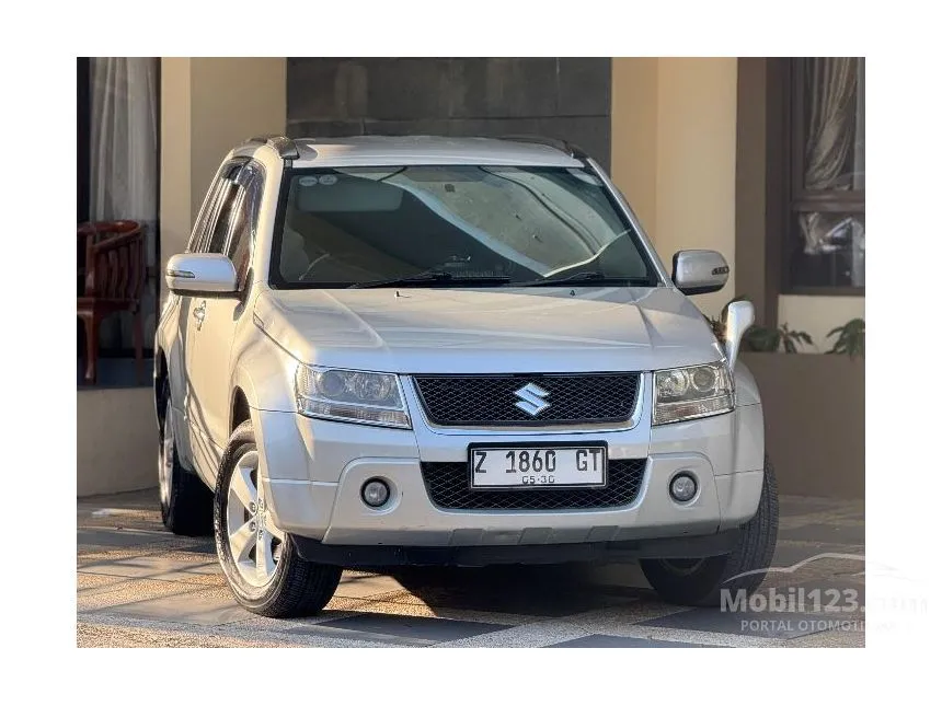2010 Suzuki Grand Vitara SUV