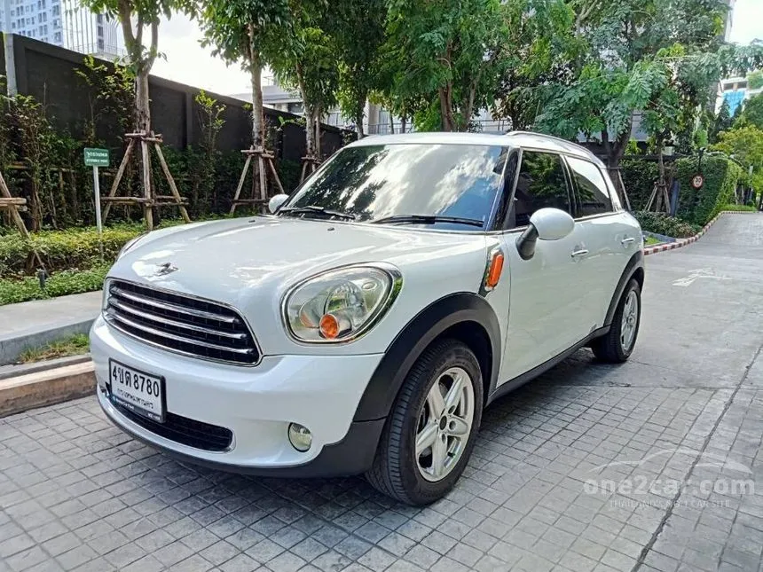 2013 Mini Cooper Countryman Hatchback